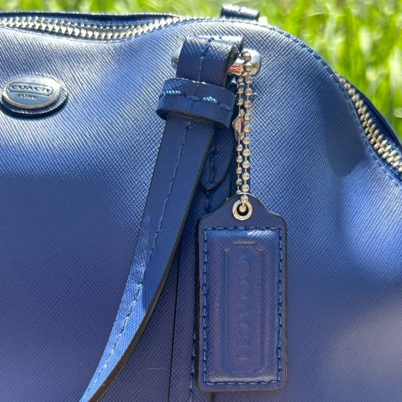 Coach Peyton Dome Satchel - Picture 4 of 11